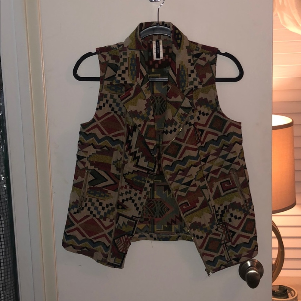 West 36th vest